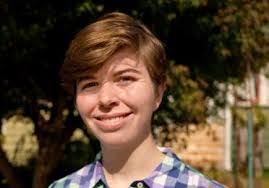 Laurel Doyle's Instagram, Twitter & Facebook