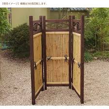 本格和風 仕切り竹垣 三枚連結衝立フェンス w45cm 3 天然竹 枠部分 天然杉 防腐剤不使用 竹垣は白竹 さらし竹ともいいます 煮沸後天日干しし乾燥 でできているため 通常の青竹より長持ちいたします 腐りにくい 虫が食いにくい 蝶番 ひんじ は360度回転し