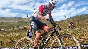 L'alpe d'huez accueille le trophée national des jeunes vététistes et la coupe de france vtt x country. Vtt Vtt Jordan Sarrou Devient Champion De France De Cross Country Dicodusport