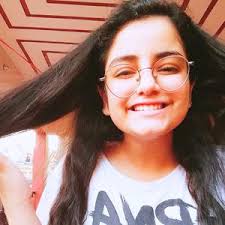 🐼𝔹𝕙𝕦𝕧𝕚 ℂ𝕙𝕦𝕘𝕙🐼 (@_.bhuvi._)