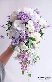 7 Remarkable Choosing Your Wedding Flowers Idea Lilac Wedding Flowers Bridal Bouquet Flowers Spring Wedding Bouquets
