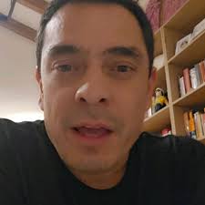 Gracias a ustedes que siguen esta cuenta por creer en este alegandro jeje.  Se vienen cositas. , Gracias a @tecreoartes a @libreriatecreo , A  @consultoriokiel ❤️ por creer y apoyarme siempre., A ...