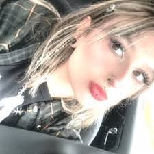 Hannah Windham's Instagram, Twitter & Facebook