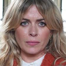 One of my favorite guest appearances was Shirley MacLaine. I just loved her  rapport with The Dowager Countess!