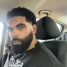 Cameron Hodges (@cavemancamart) • Instagram photos and videos