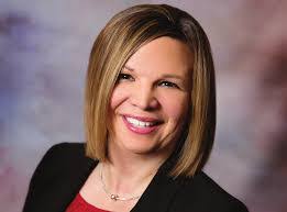 Karen Kunzman's Instagram, Twitter & Facebook