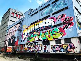To experience some stunning street art in the backdrop of magnificent beaches of copacabana, and ipanema, and the sugarloaf mountain, one must visit rio de janeiro. Urban Jungle Instagram Tour Linz Bergfex Wanderung Tour Oberosterreich