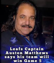 Matthews looks ready to win 😆 #hockey #hockeygame #nhl #hockeyplayer  #hockeyislife #hockeyfights #mapleleafs #torontomapleleafs #toronto  #edmonton #calcary #montreal #quebec #leafsnation #tmltalk #tkachuck  #goleafsgo #leafsforever #canada ...