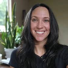 Excited to share that I've joined Rocket Lawyer as Head of Integrated  Marketing! I'm so grateful for Deborah Holstein and Michelle Keene–two  leaders I've long admired and looked up to–for bringing… |