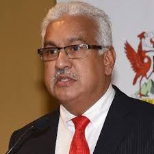 Deyalsingh: Sando review after eye surgery mix-up