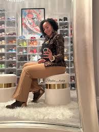 Just wanted to share a few dope pics of my #DopeLittleArtist I create  customized Paint Kits for them and they ALWAYS request to paint Jordans. My  art club consists of 25 girls