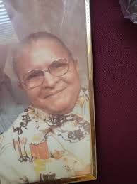 mom Madeline mae hillis and her dad Samuel hillis madeline when she was 17  her mother Minnie jane hillis and her grandmother Martha mccasey hillis her  father Samuel hillis her sister jenny