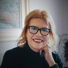 Laney Johnston's Instagram, Twitter & Facebook