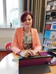 Film pokračuje vysvětlením početí při souloži. In Gesprek Met Laura Liebregt Nijmegen Stad Van Compassie