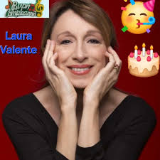 I nostri auguri di buon compleanno oggi vanno a Laura Valente che compie 62  anni 🎊🎼🍾🥂🎉🎶🎁🎂🎼🥳