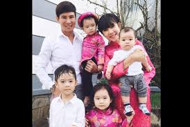 Ấn độ phản đối tàu hải quân mỹ đi qua vùng đặc quyền kinh tế nước này khi chưa được phép, đánh dấu mâu thuẫn hiếm hoi giữa hai nước. Ly Háº£i Hoai Linh Cung Tuá»•i Nhau Ä'a Choang Nhin Sang Gia Tai Cá»§a 2 NgÆ°á»i Nay Con Nga Ngá»­a HÆ¡n