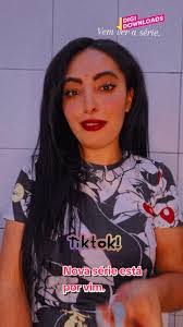 Ellen Gabrieli's Instagram, Twitter & Facebook