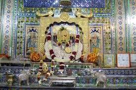 Scopri ricette, idee per la casa, consigli di stile e altre idee da provare. Sanwariya Ji Temple à¤¸ à¤µà¤° à¤¯ à¤¸ à¤  à¤­ à¤¦à¤¸ à¤¡ à¤œà¤²à¤ à¤²à¤¨ à¤à¤• à¤¦à¤¶ à¤®à¤£ à¤¡à¤ª à¤¯