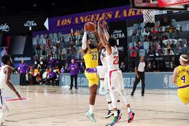 This is the best alternative for reddit. Clippers Vs Lakers Final Score Lebron James Hits Game Winner In 103 101 Win Thursday Night Draftkings Nation
