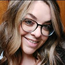 Krista Lund's Instagram, Twitter & Facebook