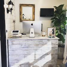 Reception Desk Cash Wrap Counter With Front Display Shelves Made To Order Annabelle In 2020 Shabby Chic Schreibtisch Friseursalon Inneneinrichtung Rezeption
