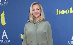 Lisa kudrow feet up gif. Lisa Kudrow Ich Fuhle Mich Wie Ein Berg Neben Courteney Und Jennifer