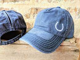 Women S Horseshoe Hat Horseshoe High Ponytail Cap Etsy Horse Hat Horse Gifts Messy Bun Hat