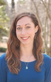 Leah Hamel's Instagram, Twitter & Facebook