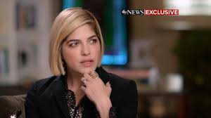 The first trailer has been released for introducing, selma blair, a discovery+ documentary about actress selma blair's battle with multiple sclerosis. Selma Blair Shares Candid Details Of Her Life With Ms What To Know About Multiple Sclerosis Gma