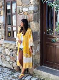 Kolejin yanindaki artik life pastahanesi olmustur fakat kimse ona otantik demekten vazgecmemistir. Bozcaada Ayazma Otantik Bohem Elbise Kimano Naciye Butik Bozcaada