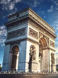 One Of The Most Famous Statues In The World Stands Pin By Bill Glaser On Hacer In 2020 French Landmarks Arc De Triomphe Paris Famous Monuments