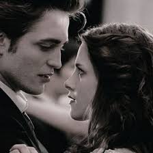 Priyanka Mae Campos (priyankamaeigcmps)