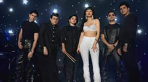 The series' announces part one release date with dreamy teaser. Selena The Series Part 2 Der Serie Im Mai Bei Netflix