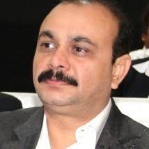 How destructive can 'yes-ministers' be at the workplace?