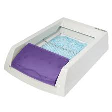 These Gifts For Cat Lovers Will Show Your Pretty Kitty How Much You Care Self Cleaning Litter Box Automatic Litter Box Cleaning Litter Box