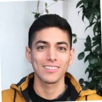 6400+ perfiles de «Corrales»