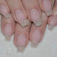 Puedes sugerir una descripción de éste álbum y publicar nuevas fotos en él. Sencillas Y Elegantes Manicura De Unas Unas Para Novia Unas De Maquillaje