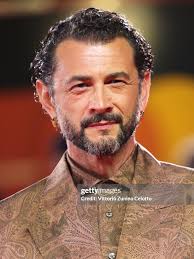 L'isola di Andrea, un'opera di Antonio Capuano. dal 2 Ottobre nei cinema.  Ogni parola in più sull'incontro con Capuano sarebbe superflua. È il film  che potrete vedere prima. Grato, soddisfatto e felice (