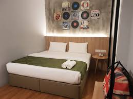 From living room to dining room and bedroom, rest assured our furniture is all reasonably priced that fits every budget. Jocie Lilin Jb Hotel Ciq Jalan Trus