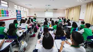 Feriado do Dia do Professor é antecipado em todo o Ceará