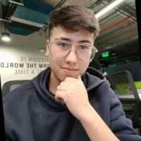 600+ "Yesid" profiles