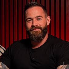 Ross Lyon (@rosslyon.made) • Instagram photos and videos