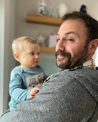 A little change of scenery this weekend. Jon & Amanda made the trip up to  Connecticut to spend some time with Gina, Brook,Olive & baby Conor! Conor  will be running in the