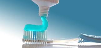 toothpaste ile ilgili görsel sonucu