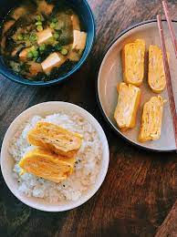 Japanese Breakfast Tamagoyaki Miso Soup Tiffy Cooks Asian Breakfast Japanese Breakfast Traditional Easy Asian Recipes
