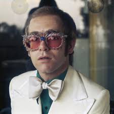 Executive producer, composer, primary artist, vocals. 7 Elton John Ideen Elton John Musik Studio 54