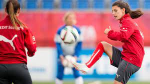 Holanda despacha a suiza y estará en francia 2019. Futbol Femenino Encuentran El Cadaver De La Jugadora Suiza Ismaili En El Lago De Como Marca Com