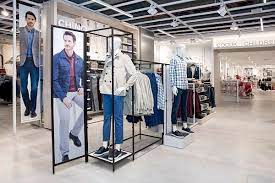 Design Showcase Lc Waikiki Store In Istanbul Sets Template For Expansion Retail Design World Showcase Design Luxury Furniture Brands Retail Design