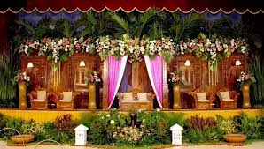 All of these background images and vectors have high resolution and can be used as banners, posters or wallpapers. Makna Dari Ornamen Venue Pernikahan Tradisional Adat Jawa Wedding Market