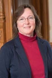 Lorrie Carey's Instagram, Twitter & Facebook